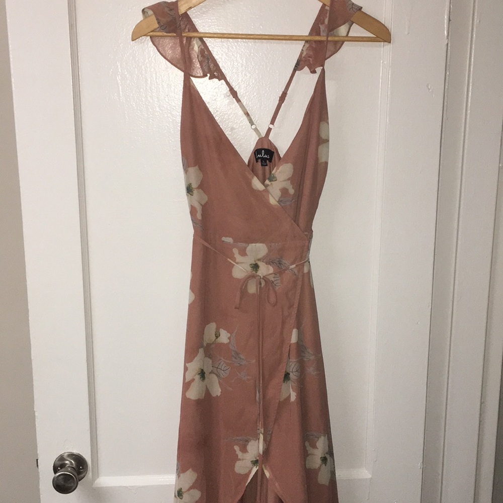 Lulus Brand floral wrap dress IS size L